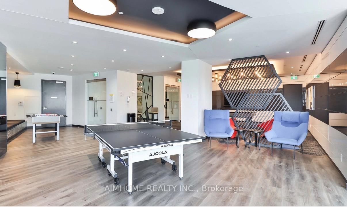 159 Wellesley Street, Unit 1306 - Photo 14