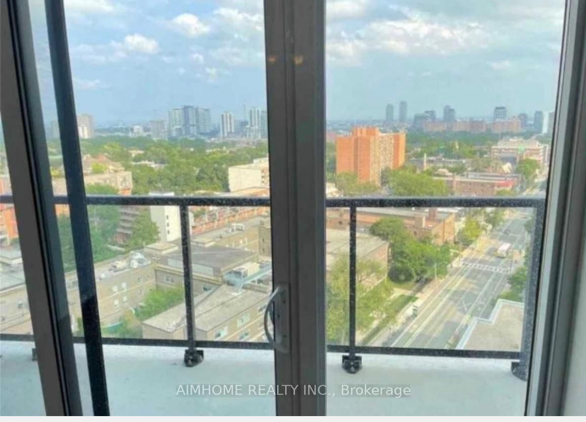 159 Wellesley Street, Unit 1306 - Photo 6