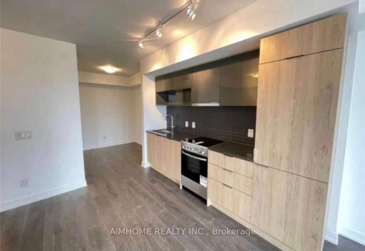 159 Wellesley Street, Unit 1306 - Photo 8