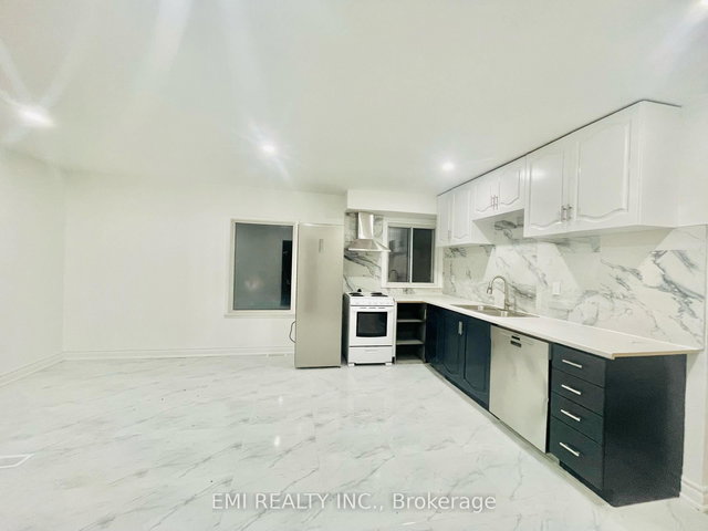 Main - 208 Patricia Avenue