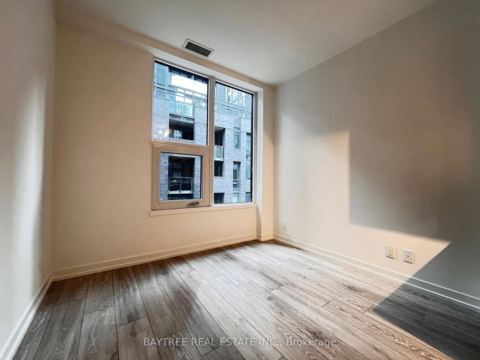 55 Mercer Street, Unit 610 - Photo 6