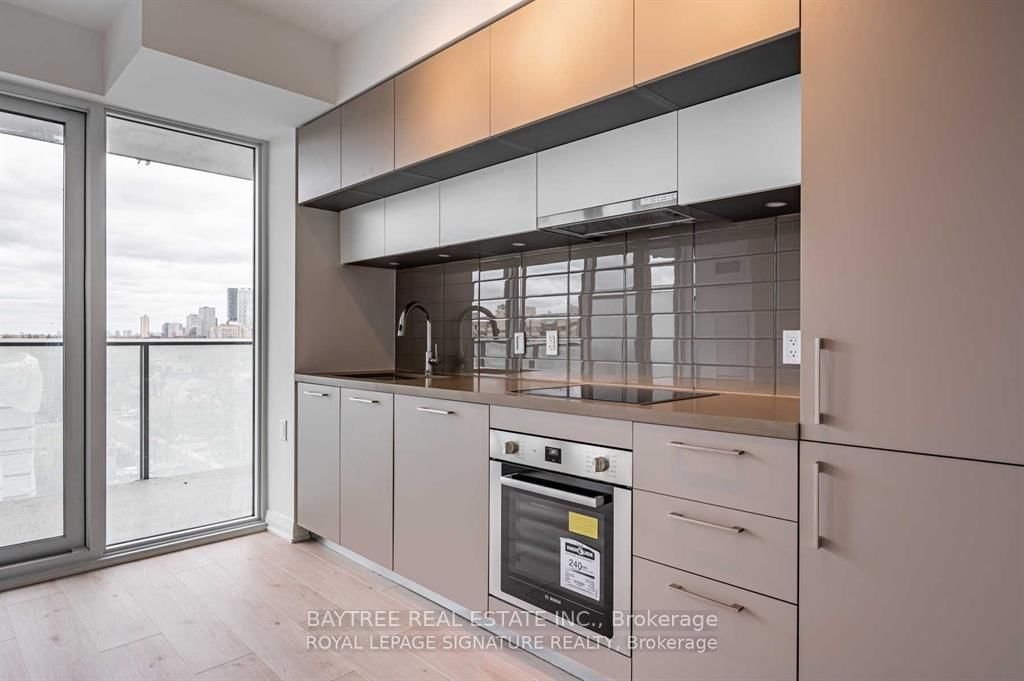 99 Foxbar Road, Unit 706 - Photo 8