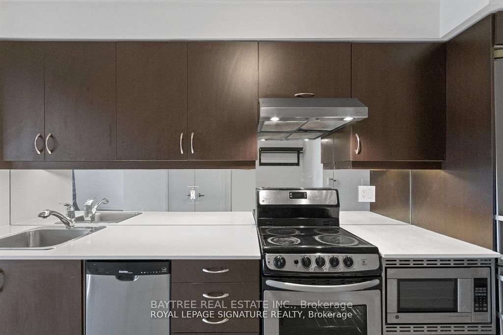 320 Richmond Street E, Unit 1018 - Photo 2