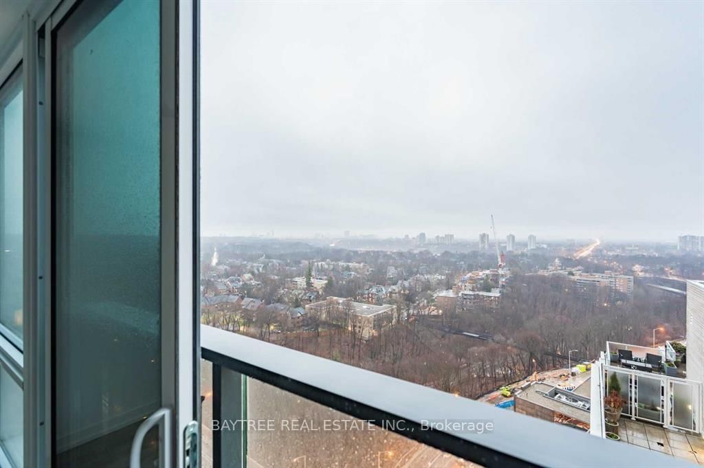 395 Bloor Street E, Unit 1609 - Photo 12