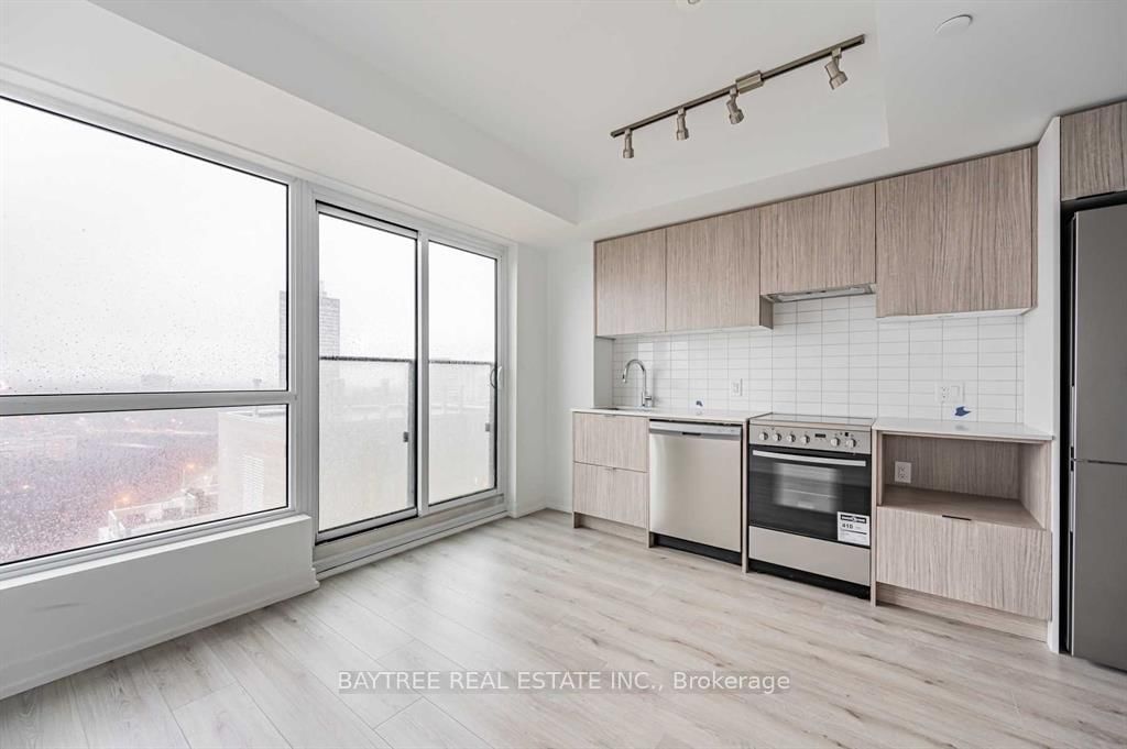 395 Bloor Street E, Unit 1609 - Photo 2