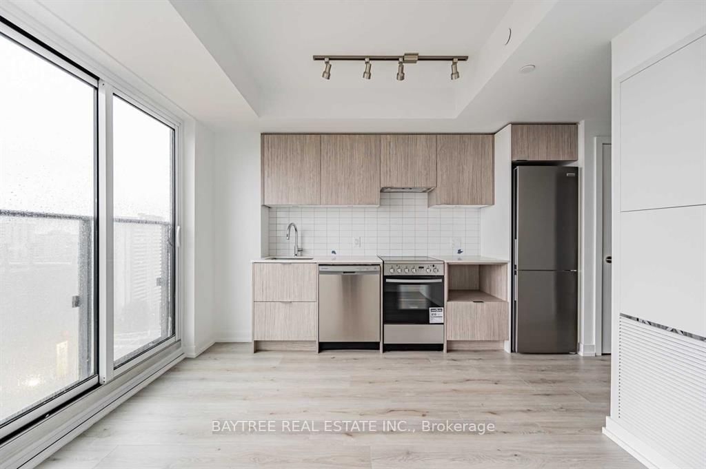 395 Bloor Street E, Unit 1609 - Photo 3