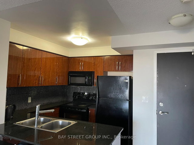 2208 - 5791 Yonge Street