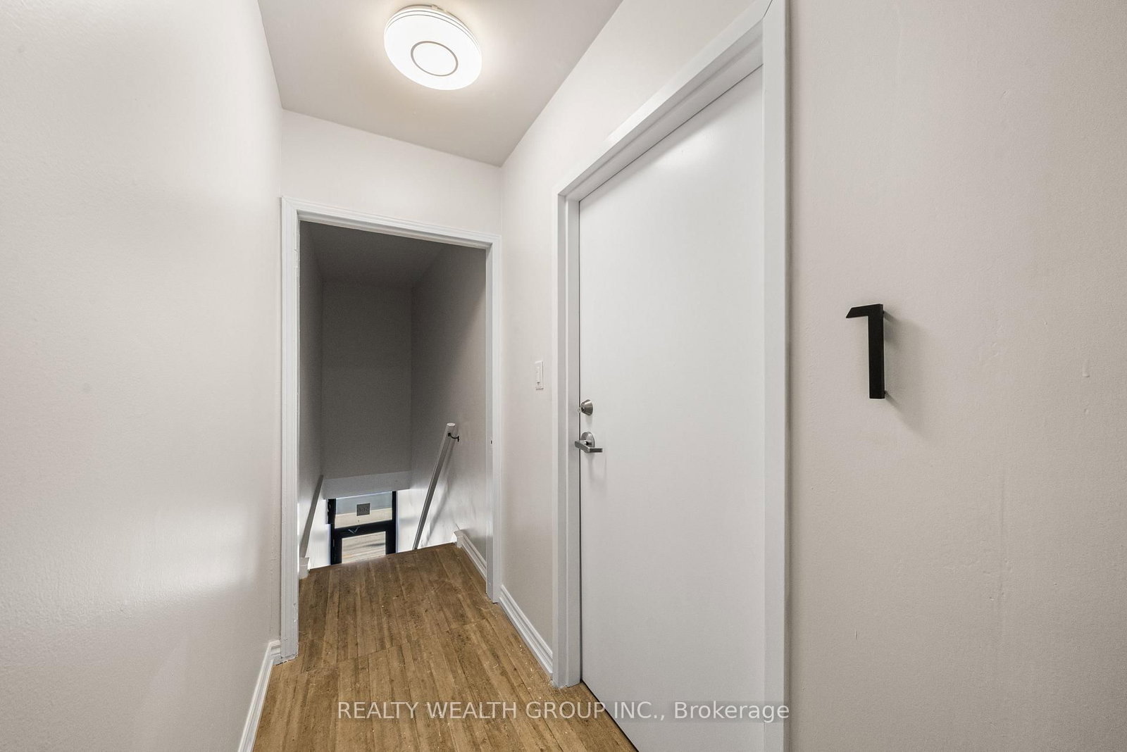 566 Queen Street W, Unit 1 - Photo 6