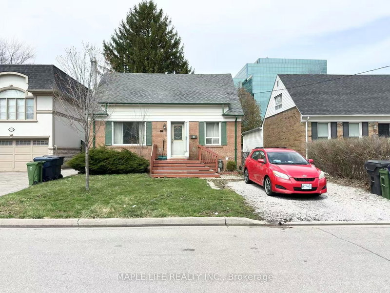 16 Lyndale Dr, Toronto, M2N 2Y1 | Image 2