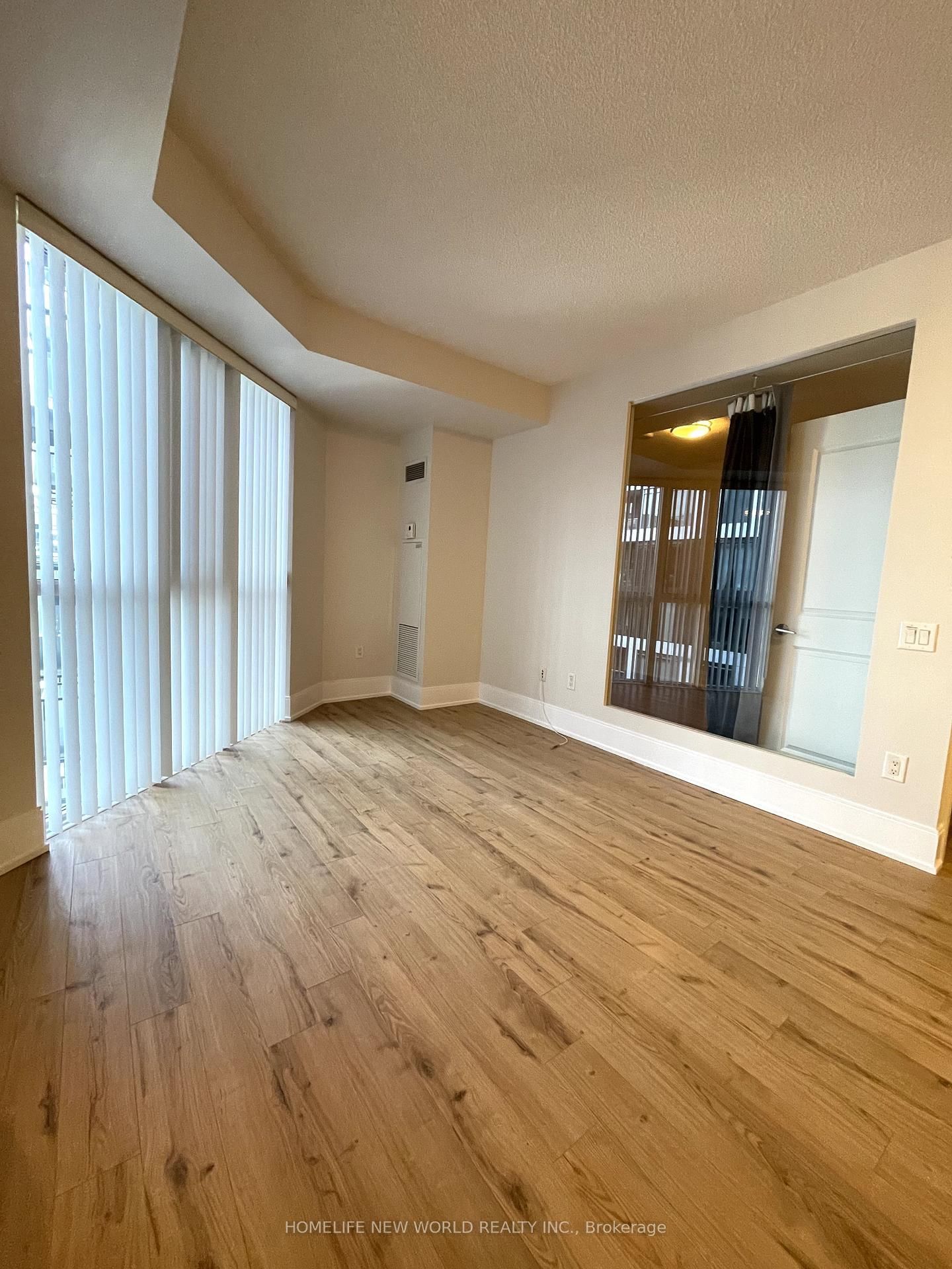 560 Front Street W, Unit 1032 - Photo 5