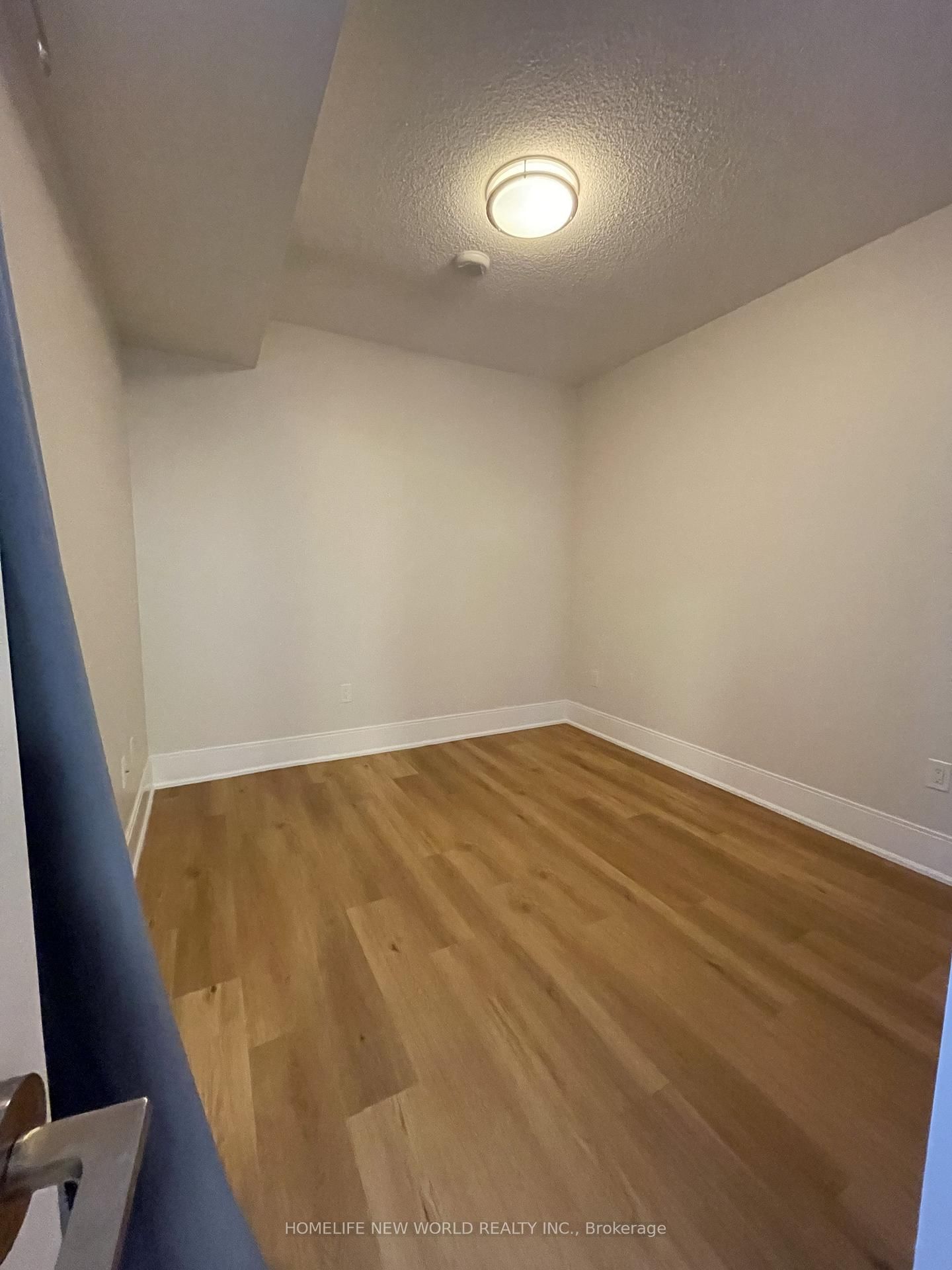 560 Front Street W, Unit 1032 - Photo 7