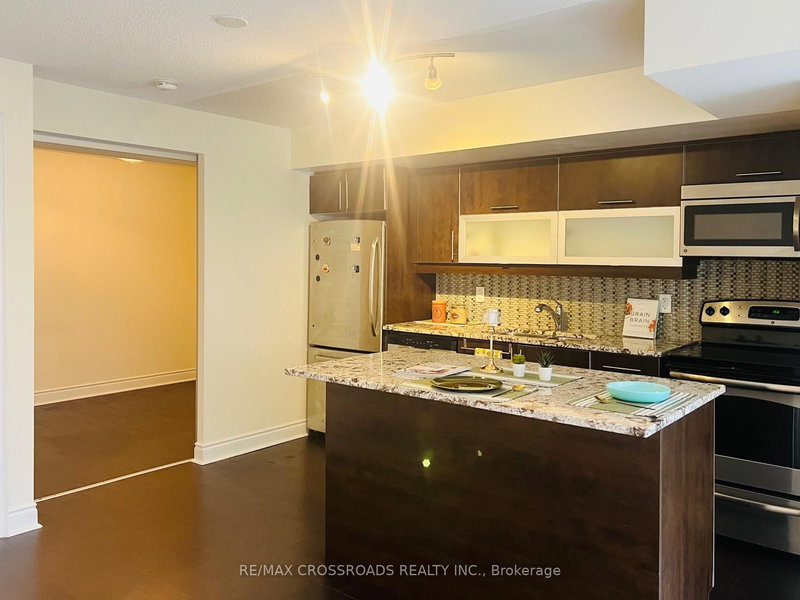 405 - 28 Ted Rogers Way, Toronto, M4Y 2J4 | Image 3