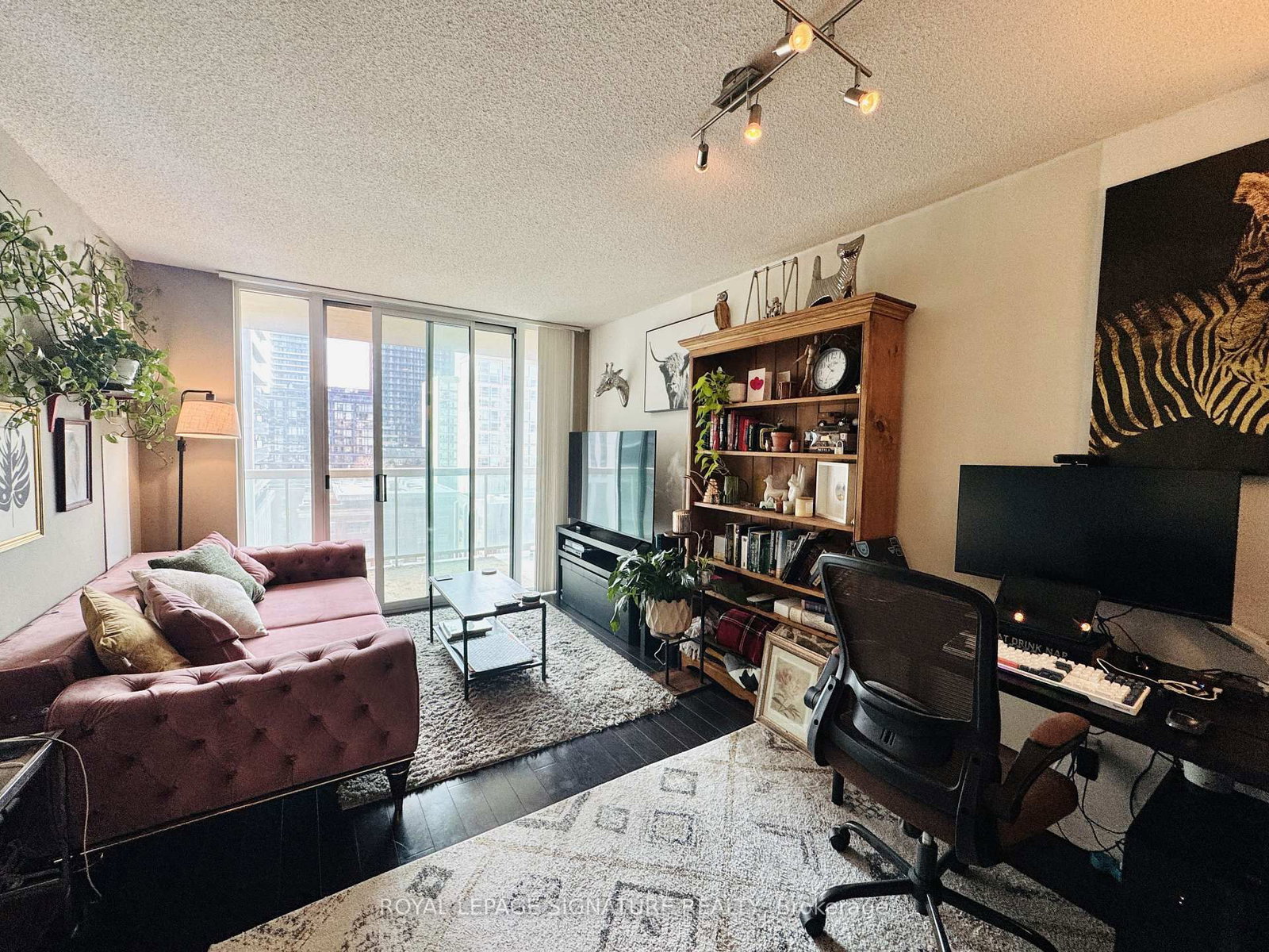 323 Richmond Street E, Unit 1010