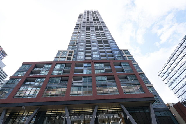 4509 - 108 Peter Street