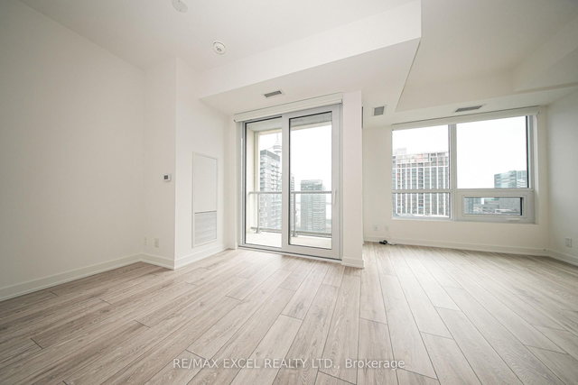 4509 - 108 Peter Street