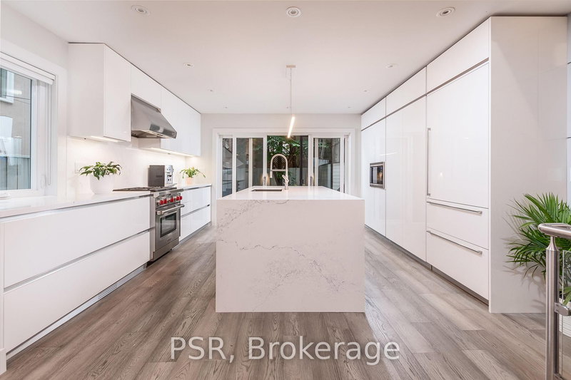 10 Bishop St, Toronto, M5R 1N2 | Image 3