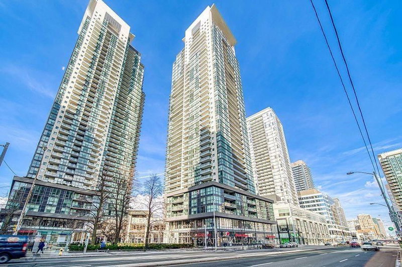 5162 Yonge St #3510, Toronto, Ontario