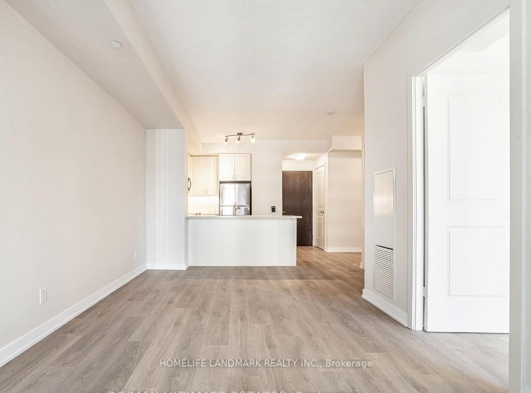4955 Yonge Street, Unit 1009 - Photo 10