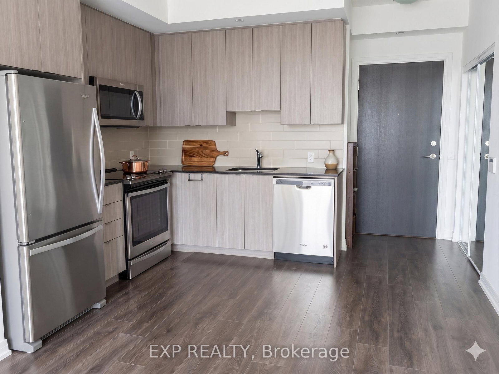 60 Ann O'reilly Road, Unit 863 - Photo 2