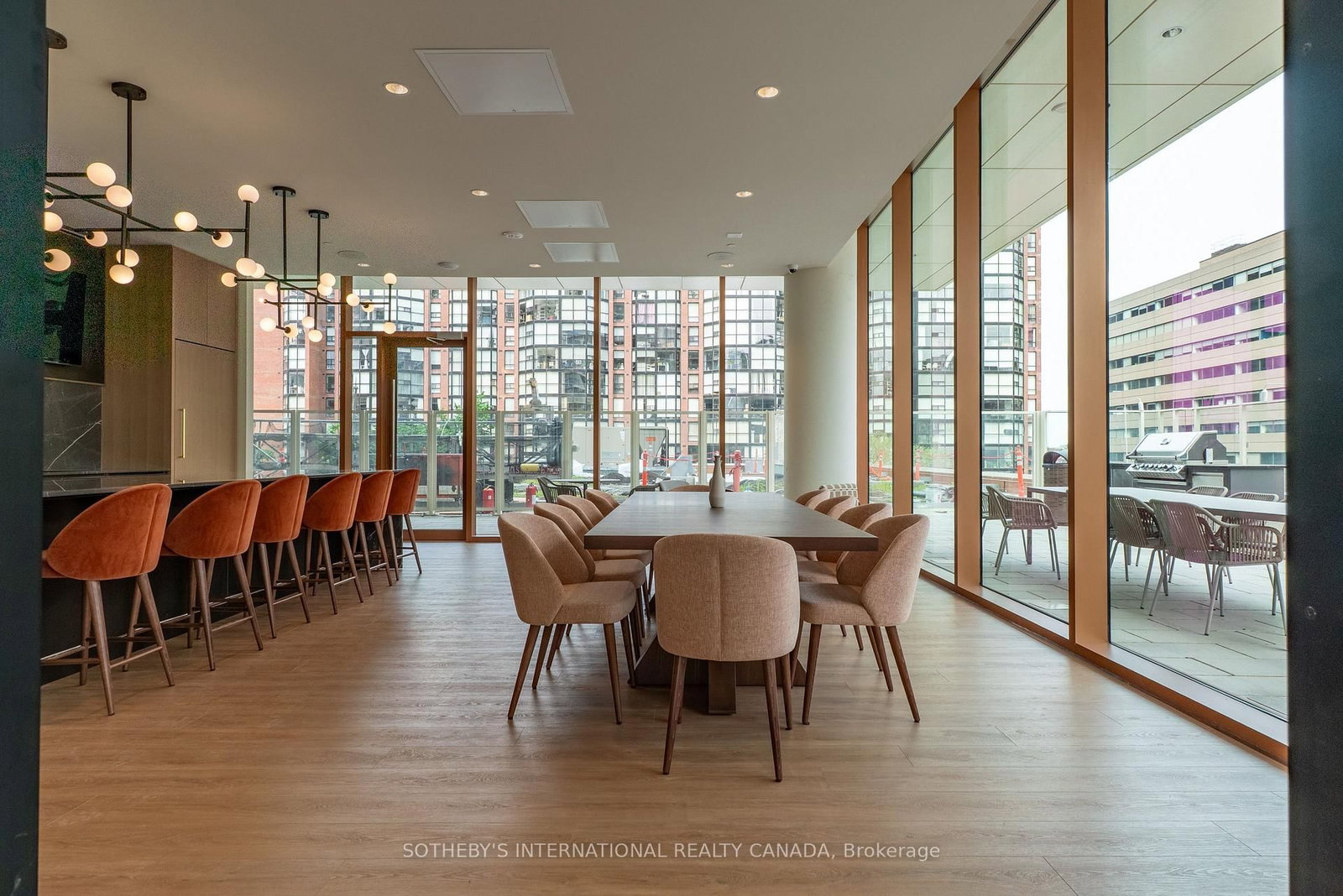 88 Bathurst Street, Unit 919 - Photo 40