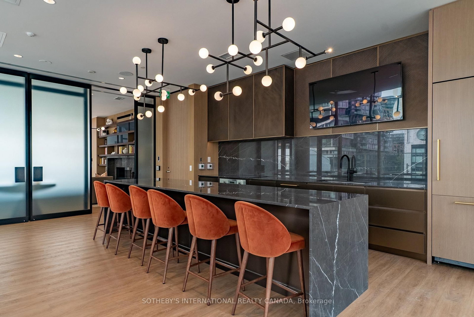 88 Bathurst Street, Unit 919 - Photo 41