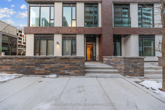 102 - 35 Tubman Avenue