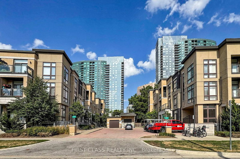 79 - 23 Eldora Ave, Toronto, M2M 1R3 | Image 3
