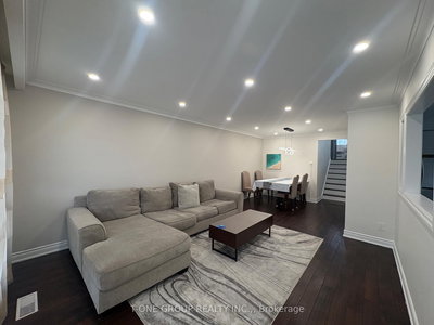 Upper Fl - 108 Bowhill Cres | Toronto | Image