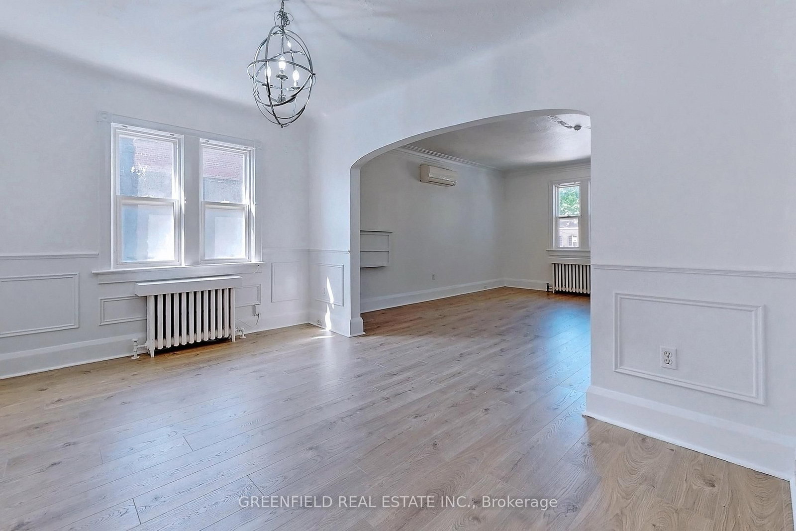 1747 Bayview Avenue, Unit Upper - Photo 9