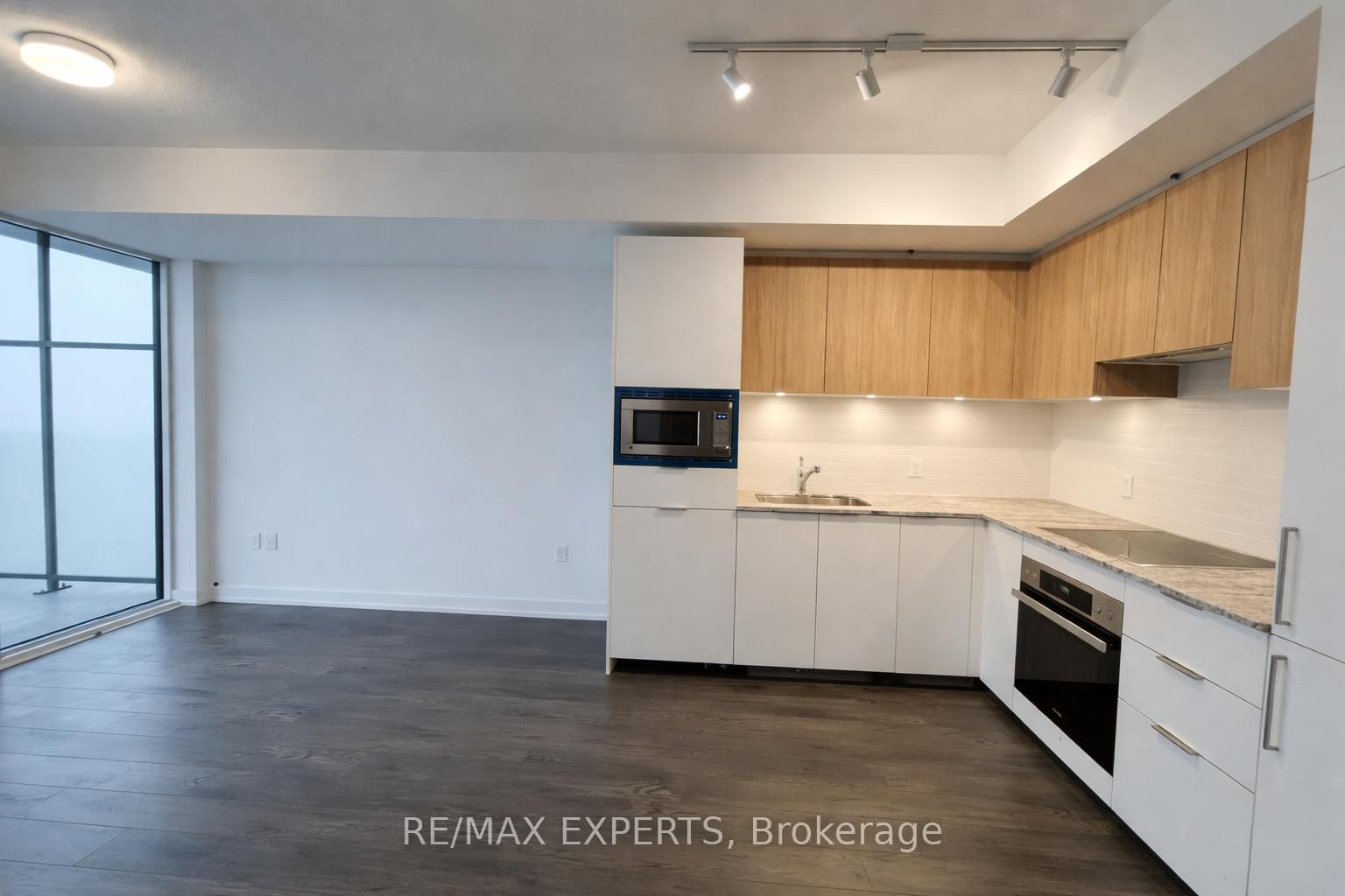 20 O'Neil Road, Unit 1518 - Photo 2