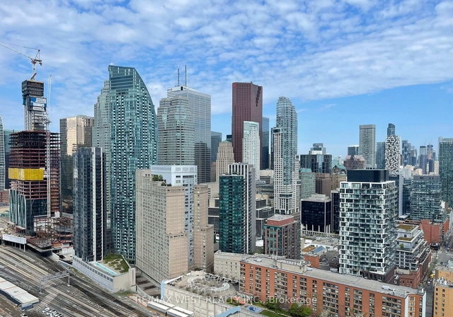 3802 - 55 Cooper Street