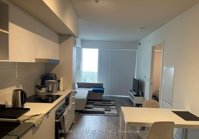 3802 - 55 Cooper Street