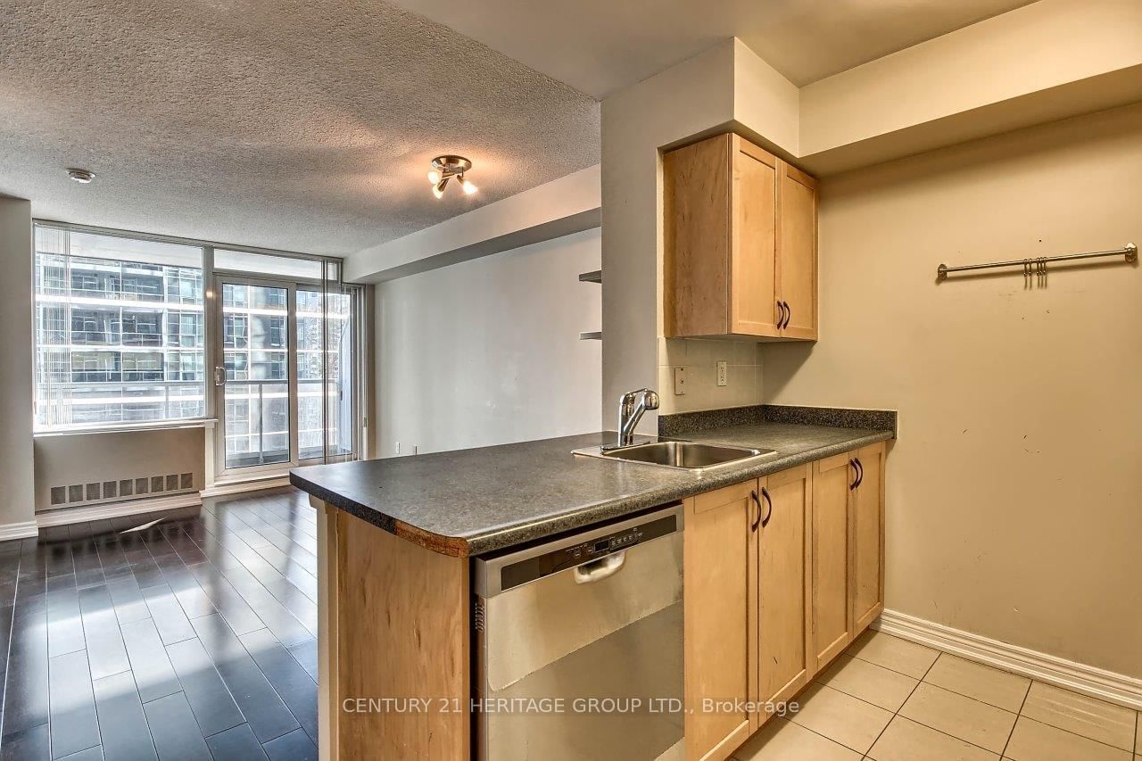 4978 Yonge Street, Unit 1211 - Photo 18