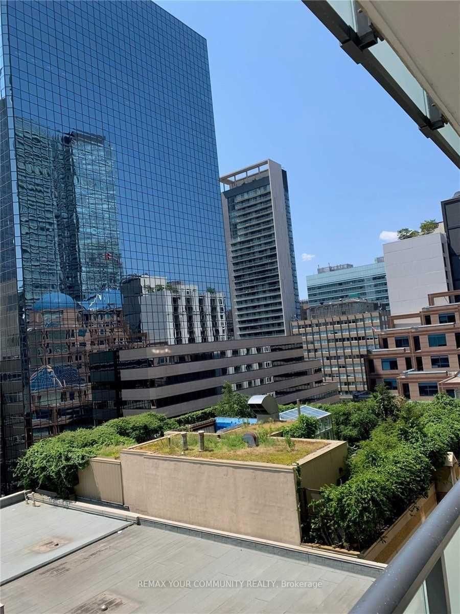 15 Grenville Street, Unit 707 - Photo 7