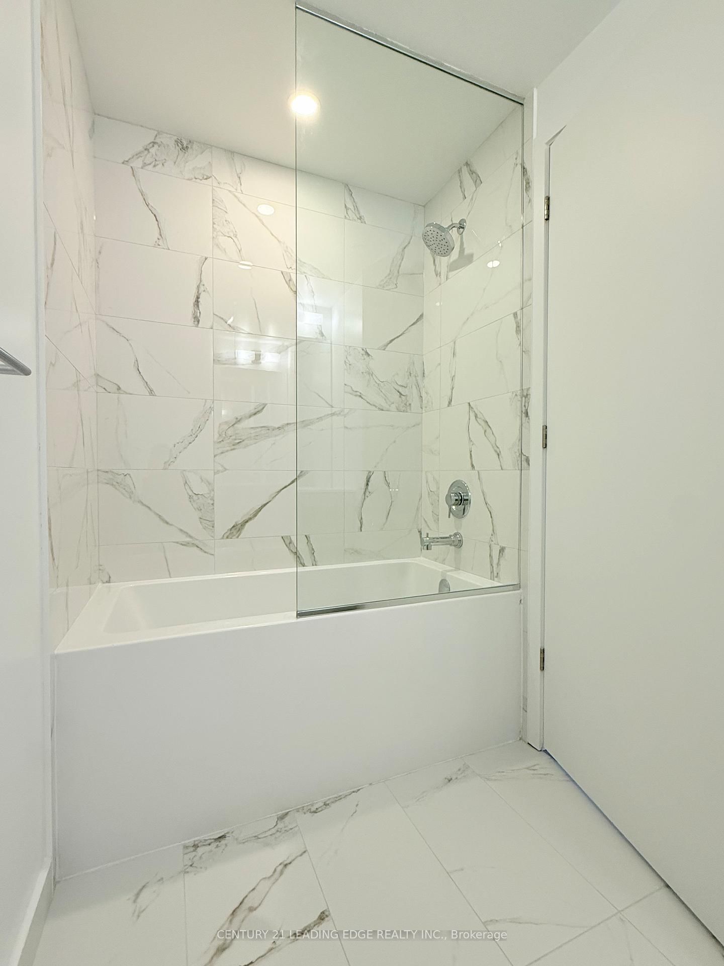 180 Front Street E, Unit 4302 - Photo 6