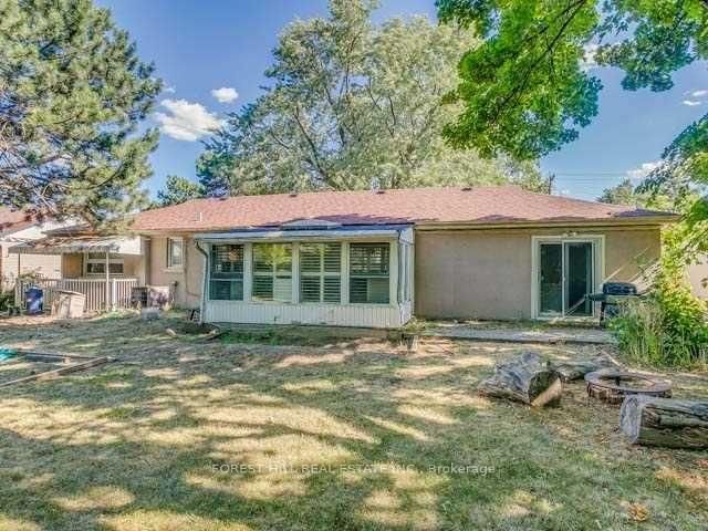 Detached House for sale at 62 Northdale Road, Toronto, Ontario, M2L 2M1 - St. Andrew-Windfields - MLS: C13000350