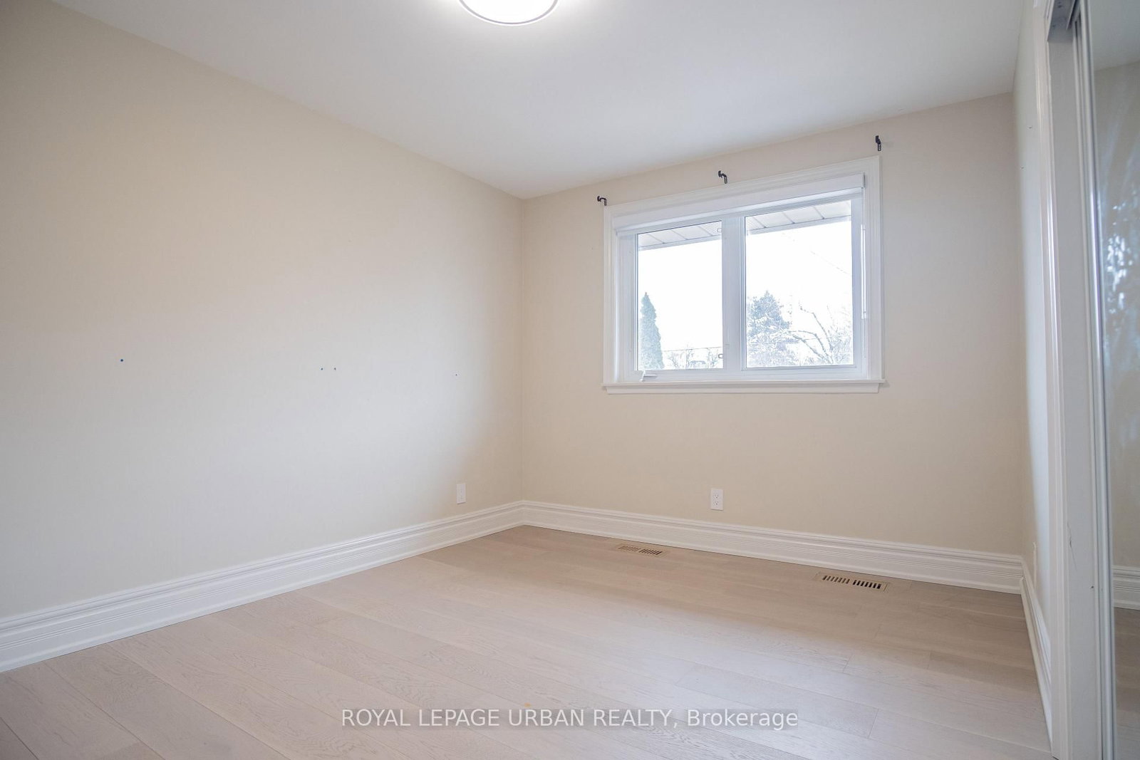 Detached House for lease at 9 Page Avenue, Toronto, Ontario, M2K 2B3 - Bayview Village - MLS: C13000394