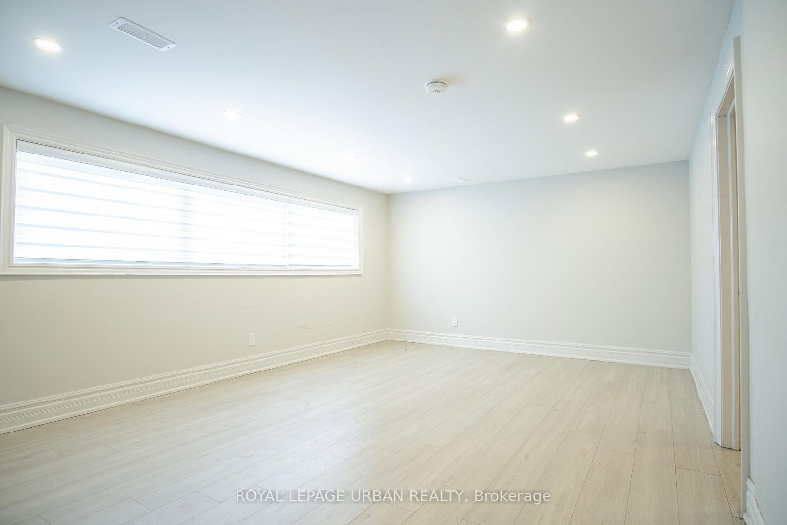 Detached House for lease at 9 Page Avenue, Toronto, Ontario, M2K 2B3 - Bayview Village - MLS: C13000394