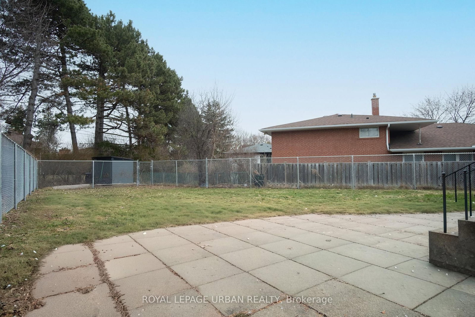 Detached House for lease at 9 Page Avenue, Toronto, Ontario, M2K 2B3 - Bayview Village - MLS: C13000394