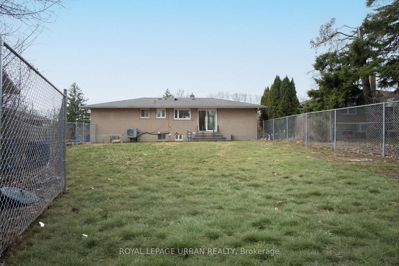 Detached House for lease at 9 Page Avenue, Toronto, Ontario, M2K 2B3 - Bayview Village - MLS: C13000394