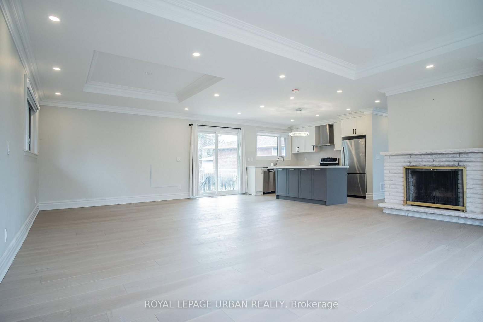 Detached House for lease at 9 Page Avenue, Toronto, Ontario, M2K 2B3 - Bayview Village - MLS: C13000394