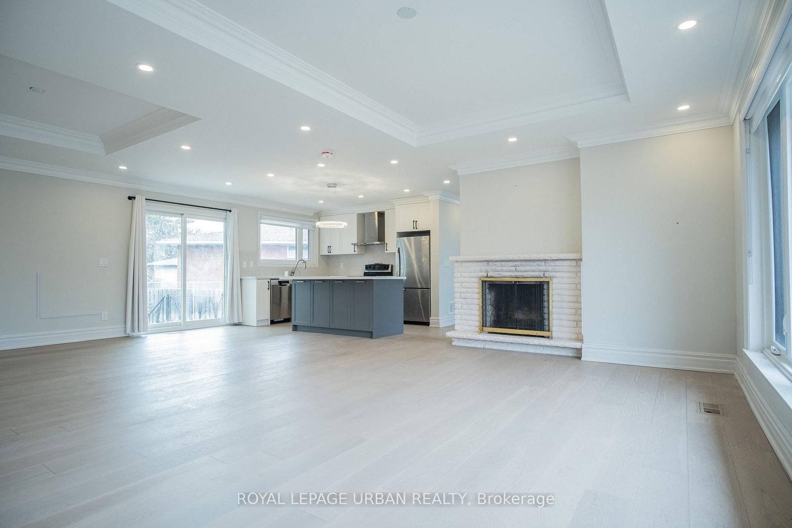 Detached House for lease at 9 Page Avenue, Toronto, Ontario, M2K 2B3 - Bayview Village - MLS: C13000394
