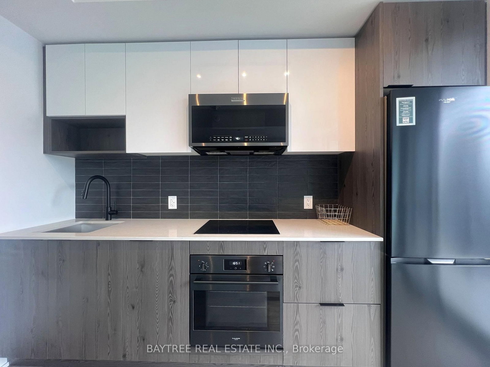 5 Defries Street, Unit 2507 - Photo 2