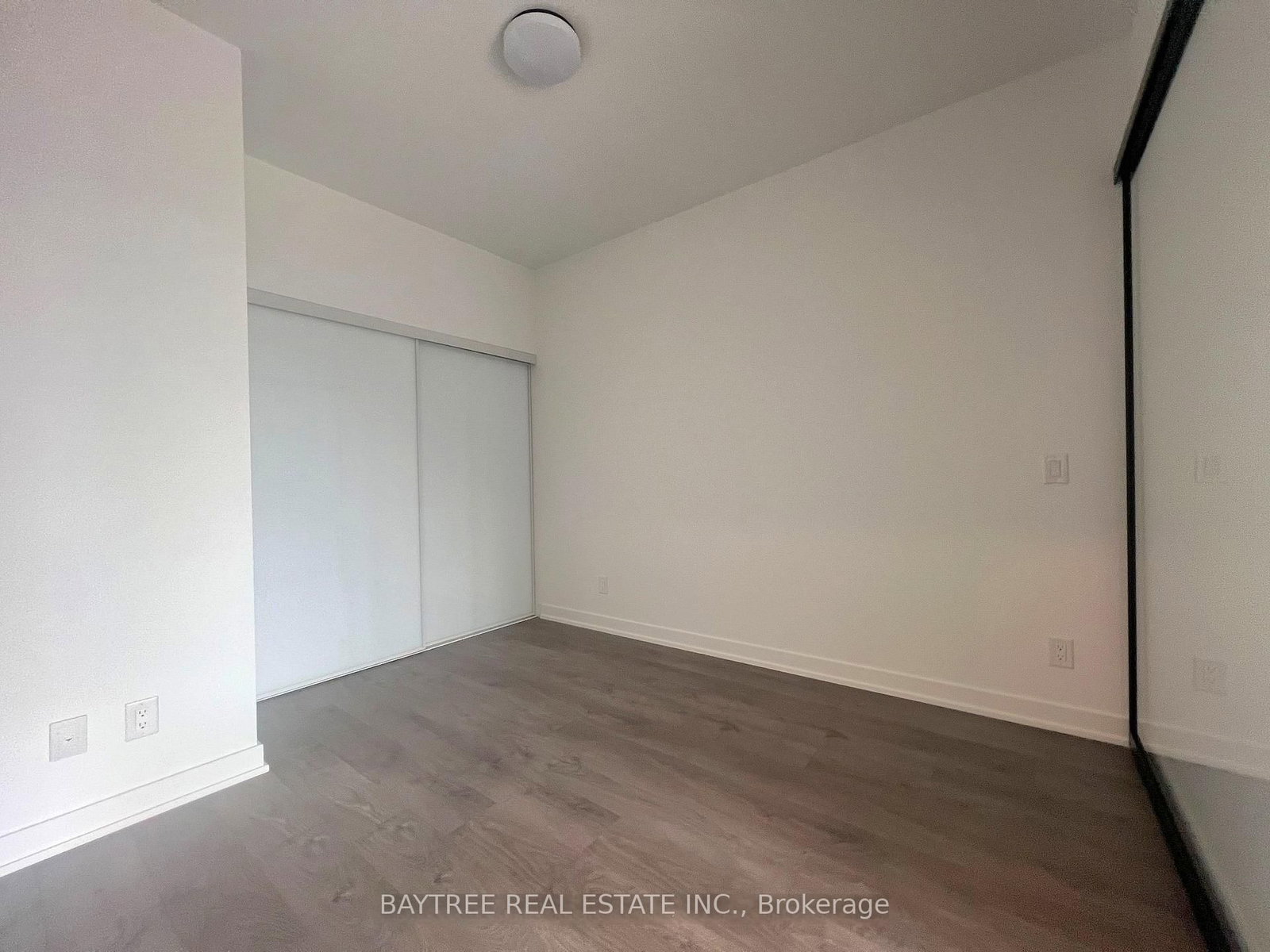 5 Defries Street, Unit 2507 - Photo 8