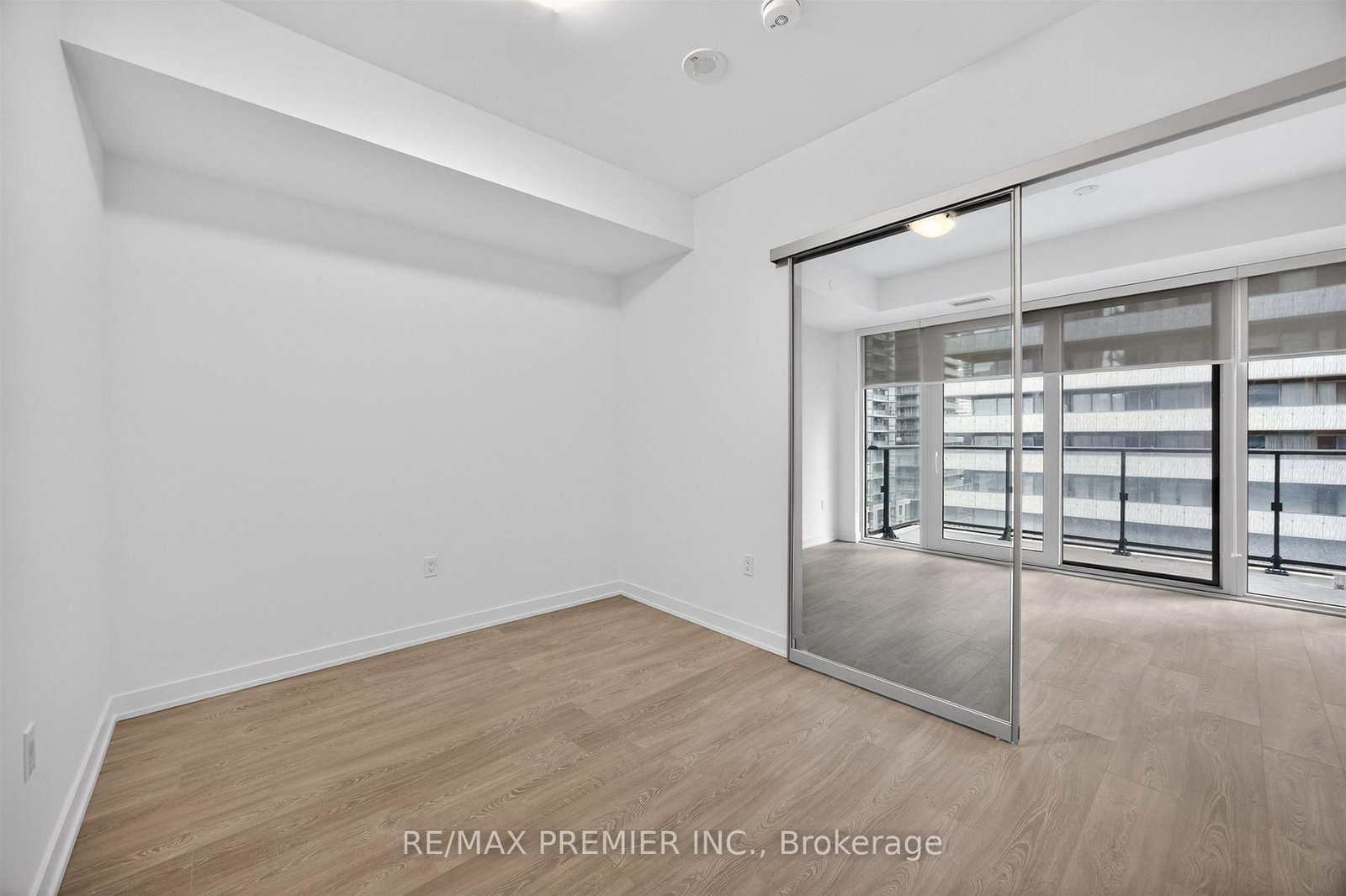 634 Church Street, Unit 811 - Photo 15