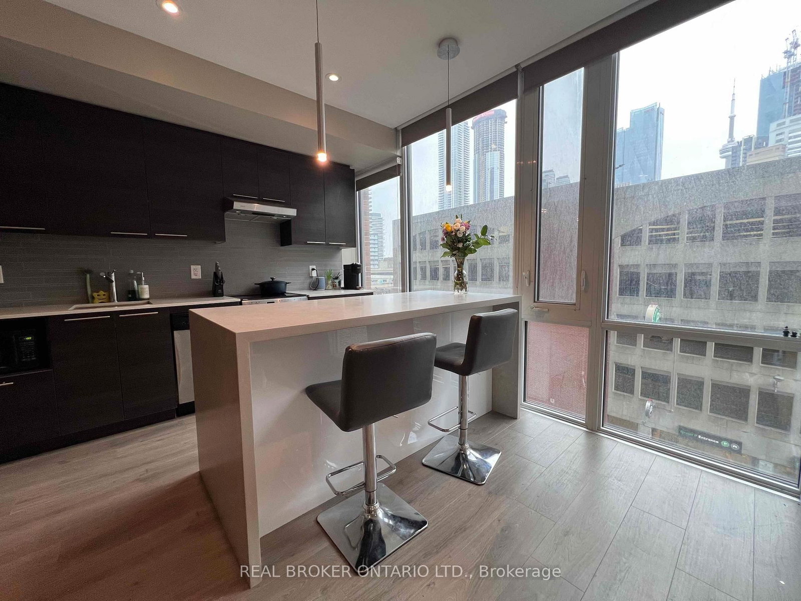 1 Market Street - Photo 4