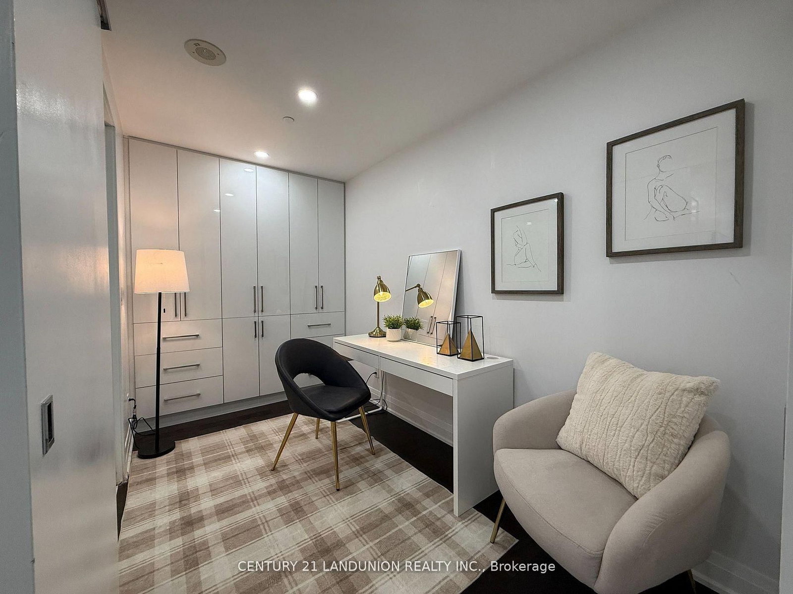 1 Bloor Street E, Unit 1508 - Photo 24