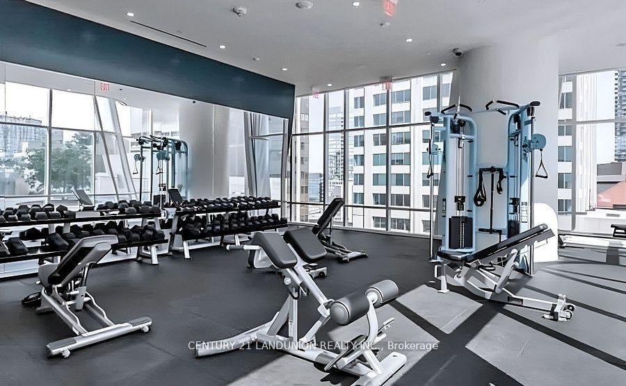 1 Bloor Street E, Unit 1508 - Photo 35