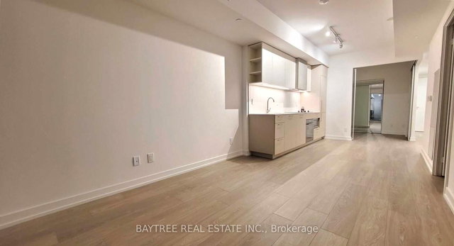 1512 - 19 Western Battery Road