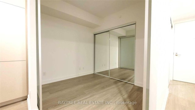 1512 - 19 Western Battery Road